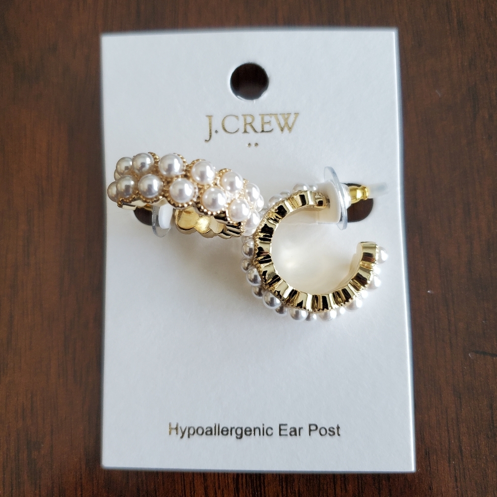 J.Crew Double pearl hoop earrings, white/ gold - Picture 4 of 5